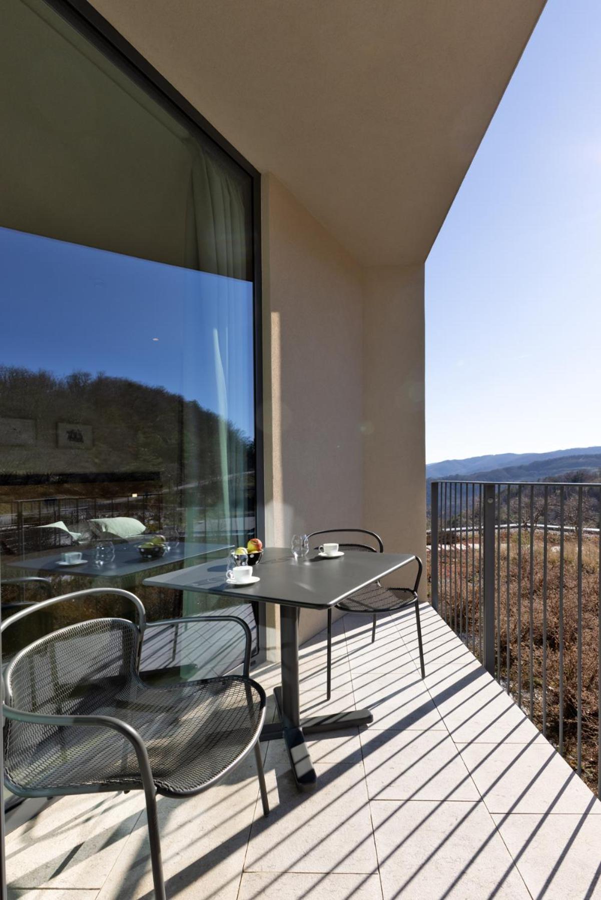 Ajdovščina Apartmaji Guerila חדר תמונה